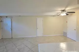 334 College Dr, Edison, NJ 08817 - Photo 5