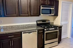 1403 Plymouth Rd, North Brunswick Township, NJ 08902 - Photo 9