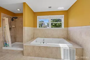 6 Willow Dr, Edison, NJ 08820 - Photo 29
