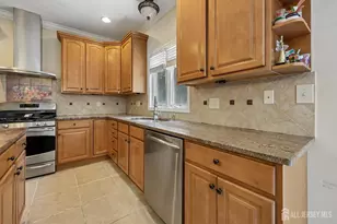 6 Willow Dr, Edison, NJ 08820 - Photo 17