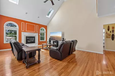 6 Willow Drive, Edison, NJ 08820 - Photo 7