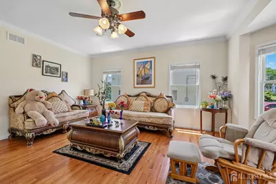 6 Willow Drive, Edison, NJ 08820 - Photo 5