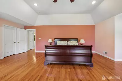 6 Willow Drive, Edison, NJ 08820 - Photo 25