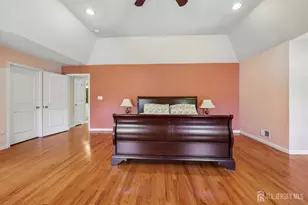 6 Willow Dr, Edison, NJ 08820 - Photo 25