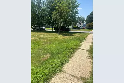 109 Tompkins Avenue, South Plainfield, NJ 07080 - Photo 5