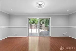 45 Astor Ct, Sayreville, NJ 08872 - Photo 11