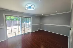 45 Astor Ct, Sayreville, NJ 08872 - Photo 5