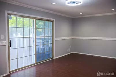 45 Astor Court, Sayreville, NJ 08872 - Photo 3
