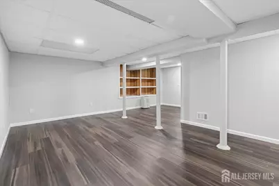45 Astor Court, Sayreville, NJ 08872 - Photo 21