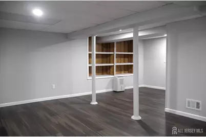 45 Astor Court, Sayreville, NJ 08872 - Photo 23