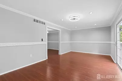 45 Astor Court, Sayreville, NJ 08872 - Photo 13