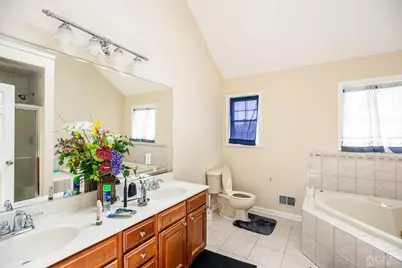 29 Vocisano Court, Piscataway Township, NJ 08854 - Photo 43