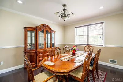 29 Vocisano Court, Piscataway Township, NJ 08854 - Photo 11