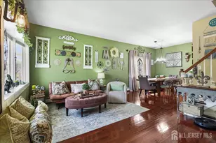 42 Mildred Ln, Fords, NJ 08863 - Photo 9