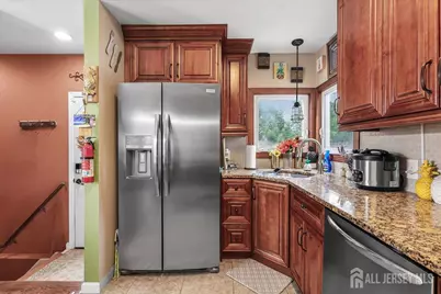 42 Mildred Lane, Fords, NJ 08863 - Photo 15