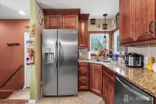 42 Mildred Ln, Fords, NJ 08863 - Photo 15