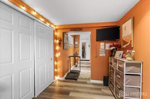 42 Mildred Ln, Fords, NJ 08863 - Photo 31