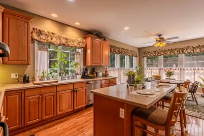 [Address not provided], East Brunswick Township, NJ 08816 - Photo 15