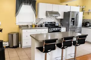 619 Lee St, Perth Amboy, NJ 08861 - Photo 7