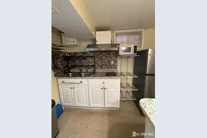 619 Lee Street, Perth Amboy, NJ 08861 - Photo 11