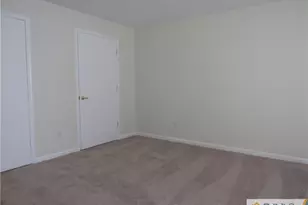 701 Stony Brook Way, North Brunswick Township, NJ 08902 - Photo 5
