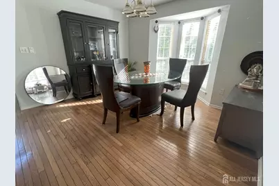 301 Park Knoll, South Brunswick Township, NJ 08540 - Photo 15