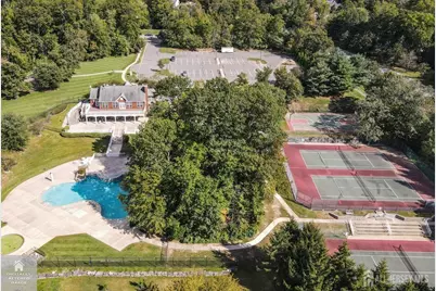 301 Park Knoll, South Brunswick Township, NJ 08540 - Photo 35