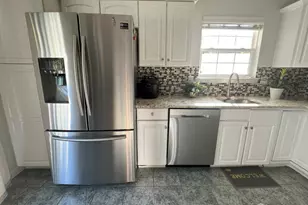 301 Park Knoll, South Brunswick Township, NJ 08540 - Photo 11