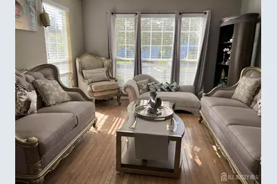 301 Park Knoll, South Brunswick Township, NJ 08540 - Photo 7