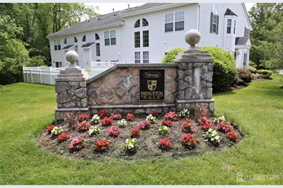301 Park Knoll, South Brunswick Township, NJ 08540 - Photo 25
