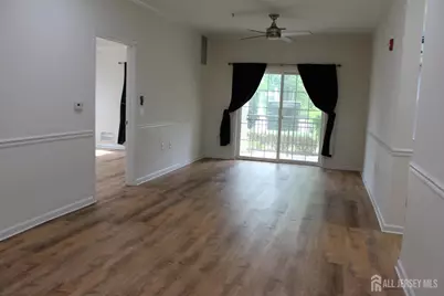 611 Doral Court, Piscataway Township, NJ 08854 - Photo 5