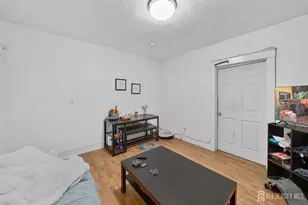 43 Robinson St, New Brunswick, NJ 08901 - Photo 5