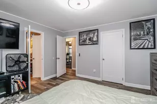 31 Woodview Ave, Fords, NJ 08863 - Photo 13