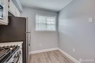 822 Darlington Dr, Old Bridge Township, NJ 08857 - Photo 7
