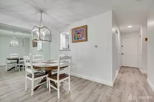 822 Darlington Dr, Old Bridge Township, NJ 08857 - Photo 9