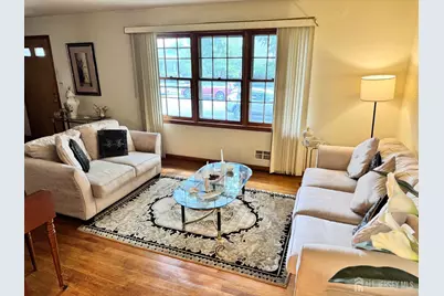 127 Hillcrest Avenue, Edison, NJ 08817 - Photo 5