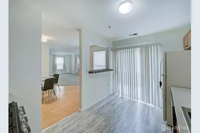518 Great Beds Court, Perth Amboy, NJ 08861 - Photo 13