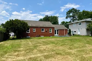 19 South Dr, East Brunswick Township, NJ 08816 - Photo 29