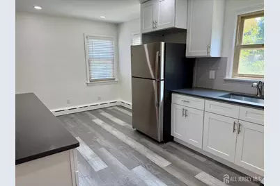 19 South Drive, East Brunswick Township, NJ 08816 - Photo 11