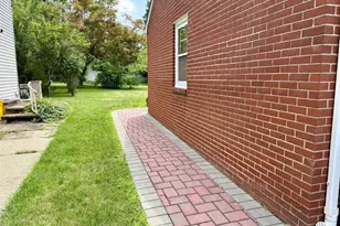 19 South Dr, East Brunswick Township, NJ 08816 - Photo 25