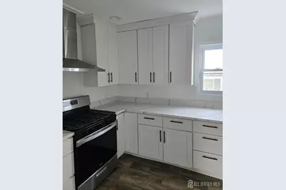 39 Union Street, Carteret, NJ 07008 - Photo 9