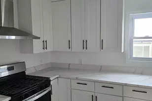 39 Union St, Carteret, NJ 07008 - Photo 9