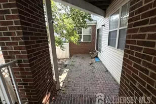10 Park Square, Metuchen, NJ 08840 - Photo 5