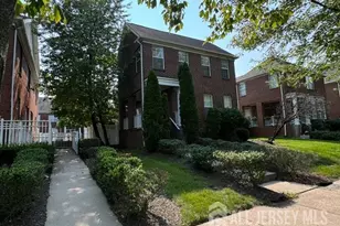 10 Park Square, Metuchen, NJ 08840 - Photo 3