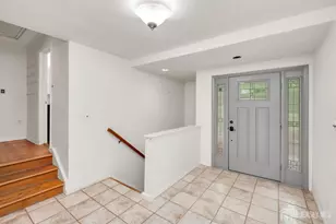 1 Wakefield Ln, Piscataway Township, NJ 08854 - Photo 3