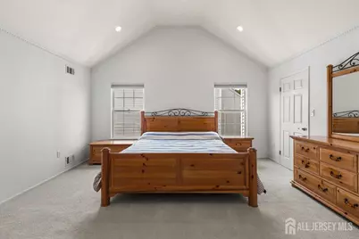 18 Trish Court, Old Bridge Township, NJ 07747 - Photo 19