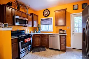 30 James St, South River, NJ 08882 - Photo 9