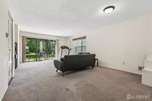 289 Bromley Pl, East Brunswick Township, NJ 08816 - Photo 3