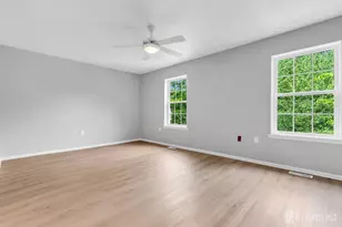 269 Constitution Cir, North Brunswick Township, NJ 08902 - Photo 15