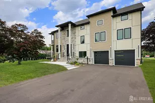 141 Lund Ave, Edison, NJ 08820 - Photo 3